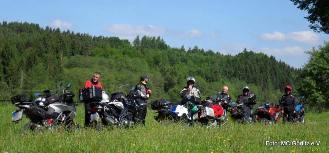 Auf Nebenstraßen ins Hirschberger Tal Auf Nebenstraßen ins Hirschberger Tal