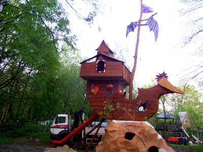 Bild zu Knstlerische Holzgestaltung im ZOO Neumnster