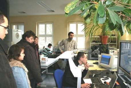 Bild zu Abiturienten an der FH Lausitz