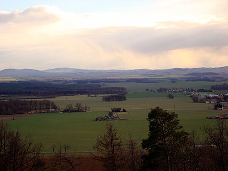 Bild zu Monumentberg bei Gro Radisch