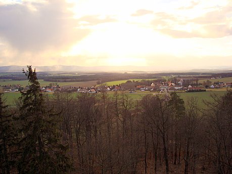 Bild zu Monumentberg bei Gro Radisch