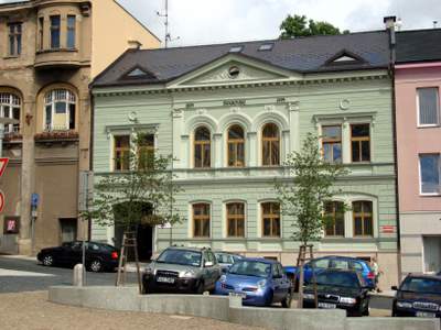 Bild zu Schmuck und Mode aus Gablonz (Jablonec)