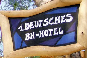 Bild zu Feierliche Preisverleihung mit amsantem Festprogramm