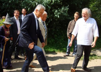 Bild zu Tillich zu Gast auf der Kulturinsel