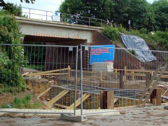 Bild zu Brckenbauarbeiten in Grlitz-Schlauroth