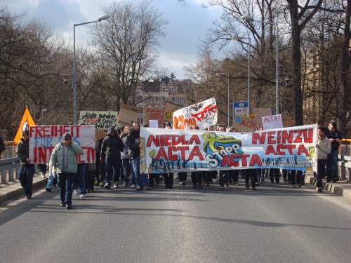 Bild zu 