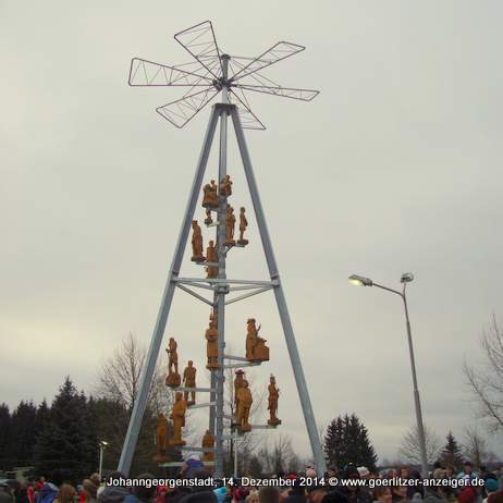 Bild zu Weltgrte Weihnachtspyramide