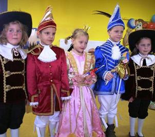 Bild zu Niklas und Nele sind das Kinderprinzenpaar von Wittichenau