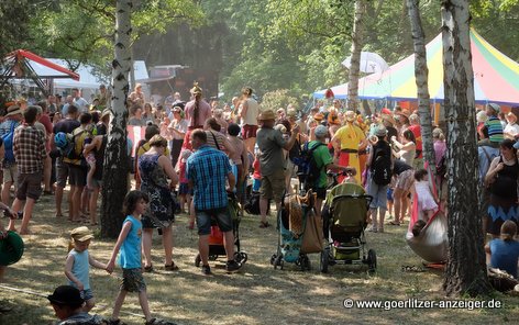 Wilder Tanz im Heinepark 472 296