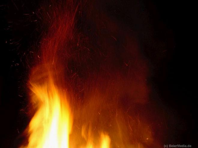 Bild zu Die Magie des Feuers