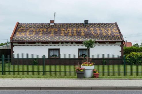 Bild zu Ausstellung im Schlesischen Museum zeigt wiederentdeckte deutsche Inschriften in Schlesien