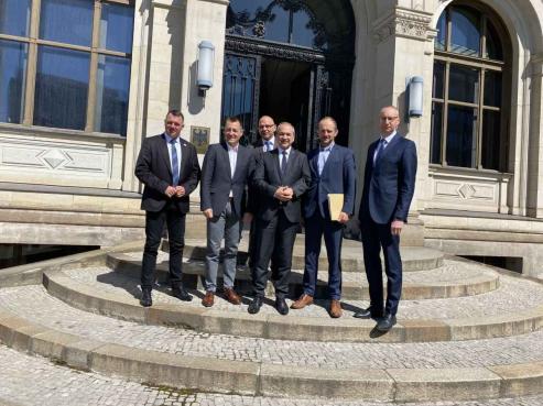 Bild zu Neue Verkehrszhlung fr A4-Ausbau: Ostsachsen bleibt hartnckig