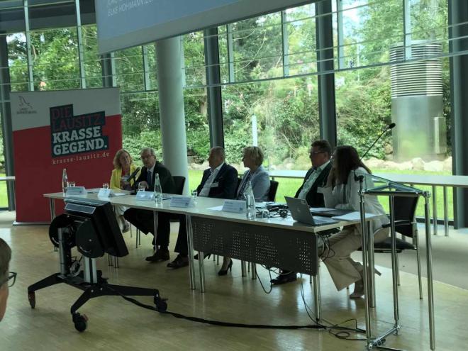 Bildtitel: Lausitz kämpft um Fachkräfte Bild zu Lausitz kämpft um Fachkräfte