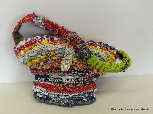 Bild zu Ausstellung zum Abfallkalender-Kreativ-Wettbewerb