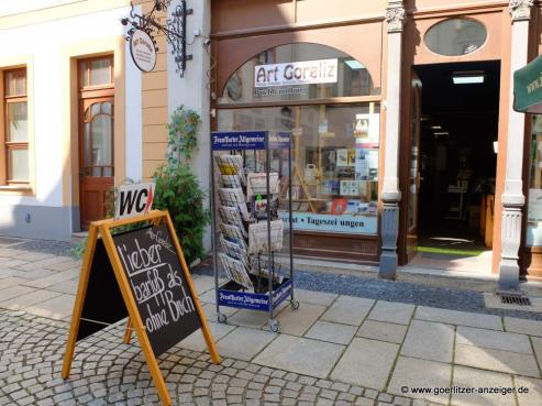 Bild zu Echoes of Shadows bei Art Goreliz
