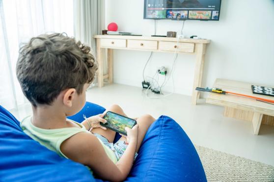 Bild zu Bildschirmfreie Zone: Kinder spielerisch von der digitalen Welt ablenken