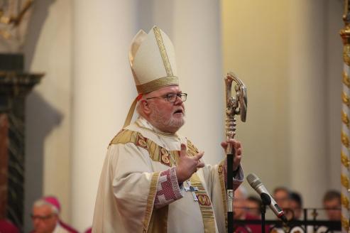 Bild zu Kirche im Wandel: Warum die Kirchen junge Menschen verlieren