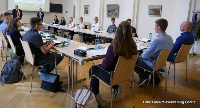 Bildtitel: Verwaltungen der Stadt und des Landkreises aus Ausbildungsbetriebe Bild zu Verwaltungen der Stadt und des Landkreises aus Ausbildungsbetriebe