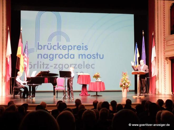 Bild zu Brckepreis an Daniel Libeskind