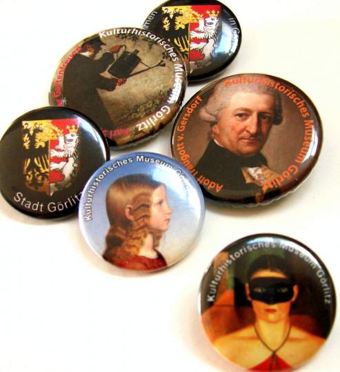 Bild zu Button gesehen: Ins Museum gehen!