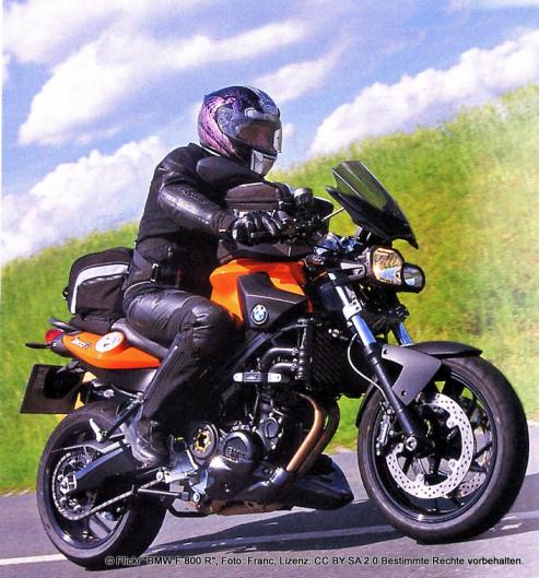 Bild zu Steuern und Versicherung beim Motorrad