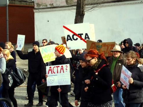 Bild zu "Stopp ACTA" Demonstration in Grlitz und Zgorzelec