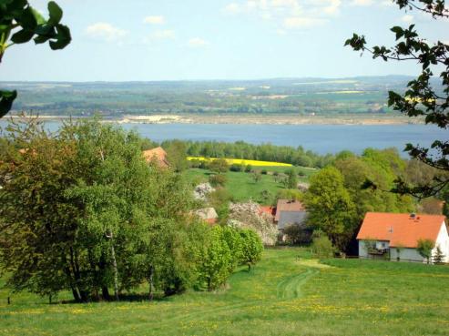 Bild zu Baden im Berzdorfer See voraussichtlich ab 14. Mai