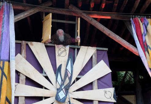 Bild zu Fulminanter FOLKLORUM-Start in Turisede
