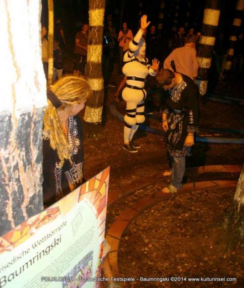 Bild zu Kulturinsel Einsiedel: FOLKLORUM mit Turisedischen Festspielen gestartet