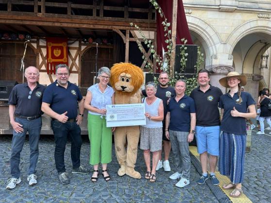 Bild zu Grlitzer Schwimmschafcup bringt 11.500 Euro fr digitale Bildung ein
