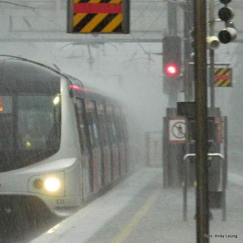 Bild zu Lnderbahn warnt vor dem Sturm
