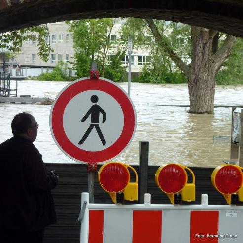 Bild zu Festplatte abgesoffen?