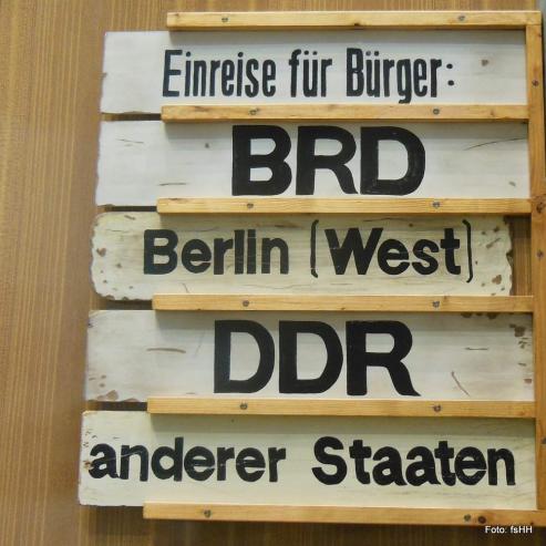 Bild zu Lesebhne fr "Erfahrung DDR"
