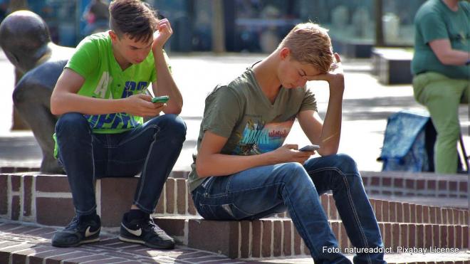 Bildtitel: Informieren in der Informationsflut Bild zu Informieren in der Informationsflut
