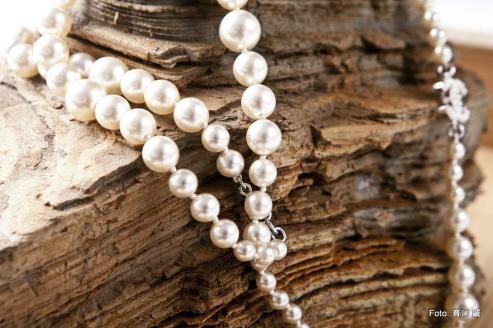 Bild zu Neueste Schmuck-Trends vs. zeitloser Schmuck