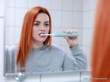 Bild zu Zhne: strahlend wei und eben