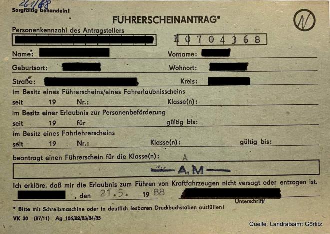 Bildtitel: Der Amtsschimmel wiehert fröhlich – aber die tun ja nur ihre Pflicht Bild zu Der Amtsschimmel wiehert fröhlich – aber die tun ja nur ihre Pflicht
