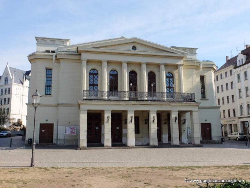 Bild zu Theater