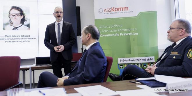 Bildtitel: Präventionsrat vernetzt Stadtverwaltung, Polizei und weitere Organisationen Bild zu Präventionsrat vernetzt Stadtverwaltung, Polizei und weitere Organisationen