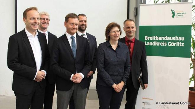 Bildtitel: Glasfaser bis ans Haus Bild zu Glasfaser bis ans Haus