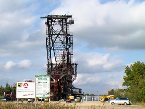 Bild zu Tag der offenen Tr am Museumsbagger in Hagenwerder