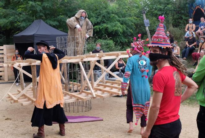 Bildtitel: Anti-Corona-Konzept des FOLKLORUM-Festivals geht auf Bild zu Anti-Corona-Konzept des FOLKLORUM-Festivals geht auf