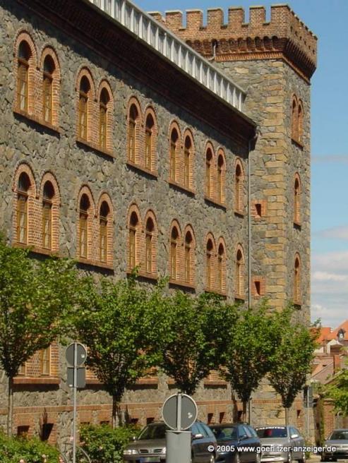 Bild zu Verwaltungs-Umzug in Grlitz