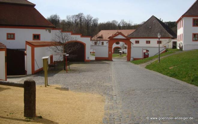 Bildtitel: Hochkarätig besetztes Podium im IBZ St. Marienthal Bild zu Hochkarätig besetztes Podium im IBZ St. Marienthal