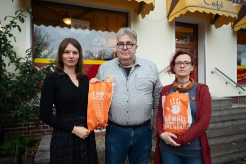 Bild zu Gemeinsam gegen husliche Gewalt: Grlitz setzt ein Zeichen
