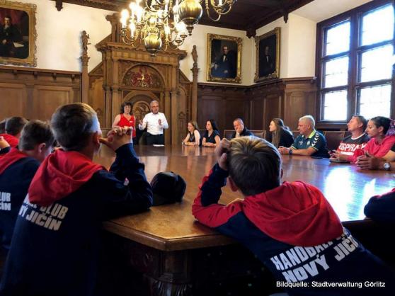 Bild zu Grlitz trifft beim KommWohnen-Junior-Handballcup auf Partnerstadt