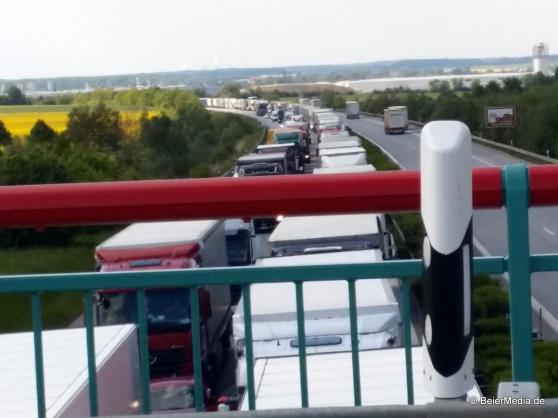 Bild zu Stau auf A4 soll Normalitt werden?