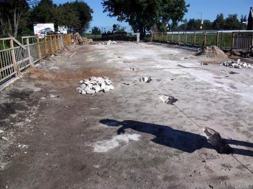 Bild zu Aus und vorbei: Die Brcke Maxim-Gorki-Strae wird abgerissen