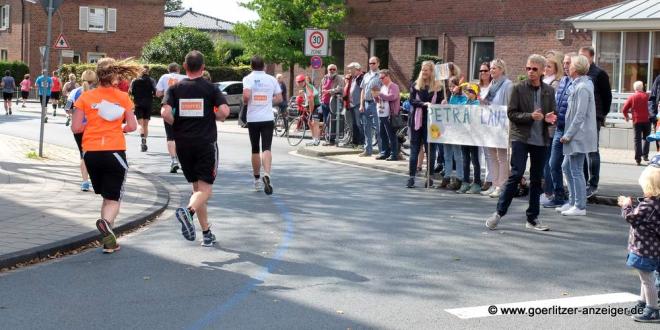 Bildtitel: Wettlauf als Stadtereignis Bild zu Wettlauf als Stadtereignis