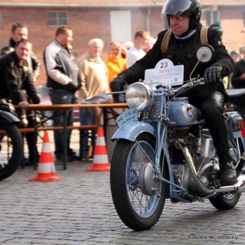Bild zu Oldtimer Rallye mit Start und Ziel Grlitz